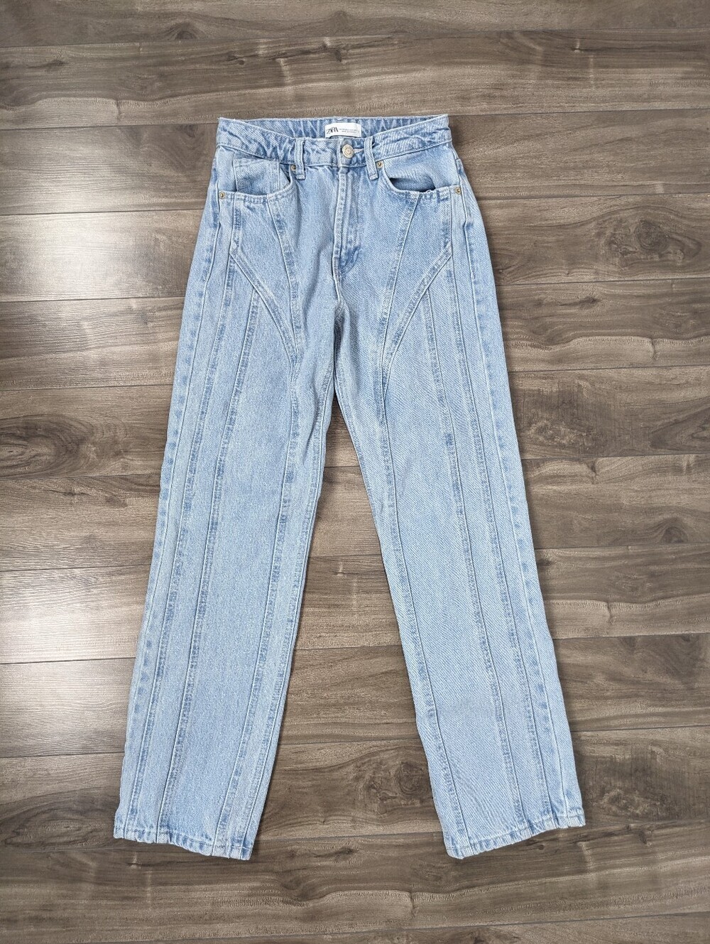 Zara Women's Jeans Light Wash Size 2 100% Cotton Rigid Denim